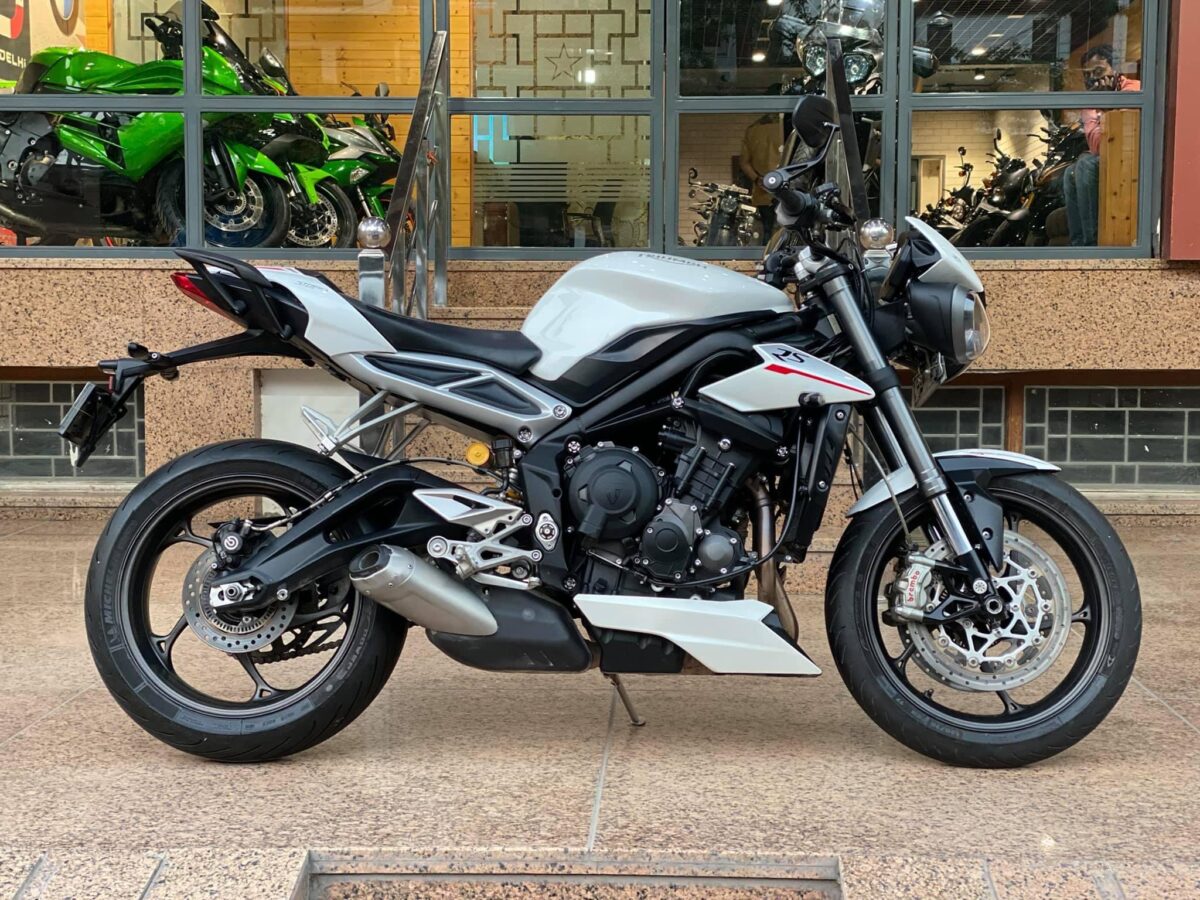 used triumph street triple 765